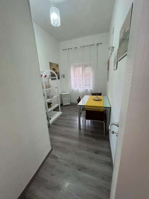 Appartamento Beb Stone House Caserta Esterno foto